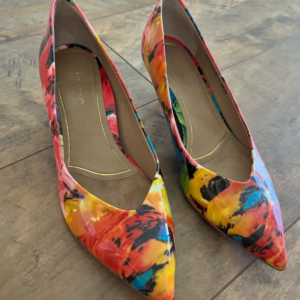 Vionic Josie Kitten Heel Shoes Size 6.5